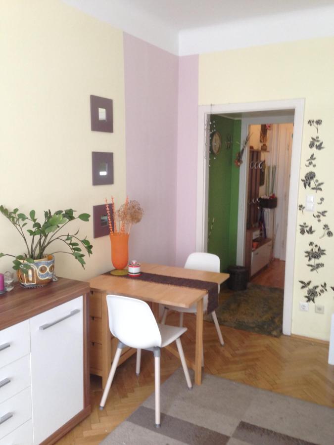 Operngasse-karlsplatz * Wien